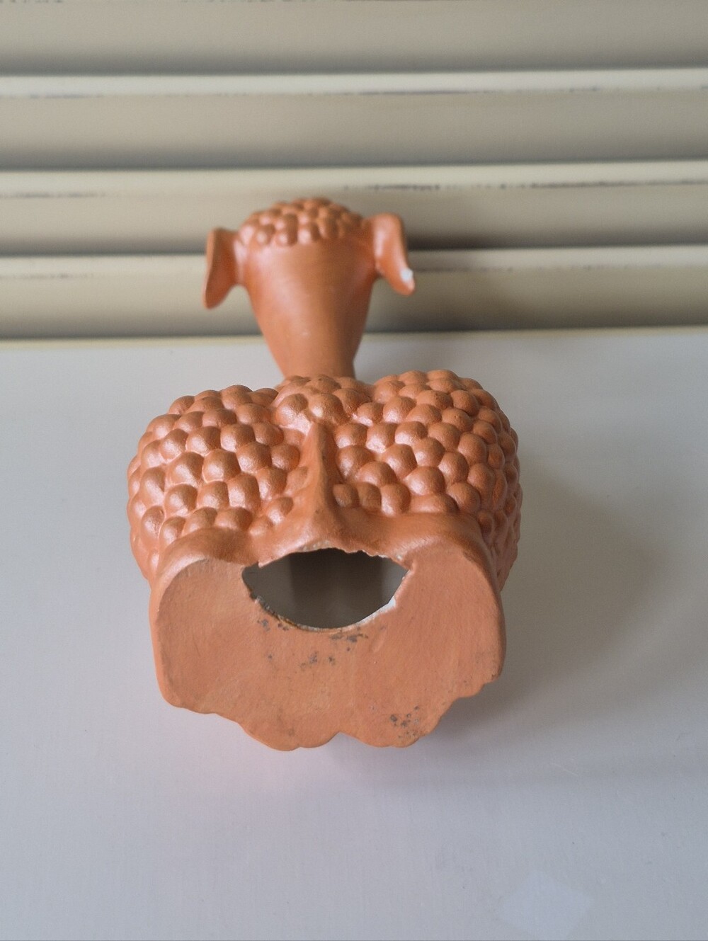 Vintage MCM Kitsch Coral Pink Poodle Lipstick Holder - Picture 5 of 8